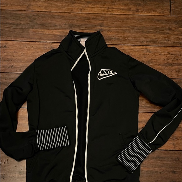 Nike Black and White Track Jacket - Picture 1 of 5